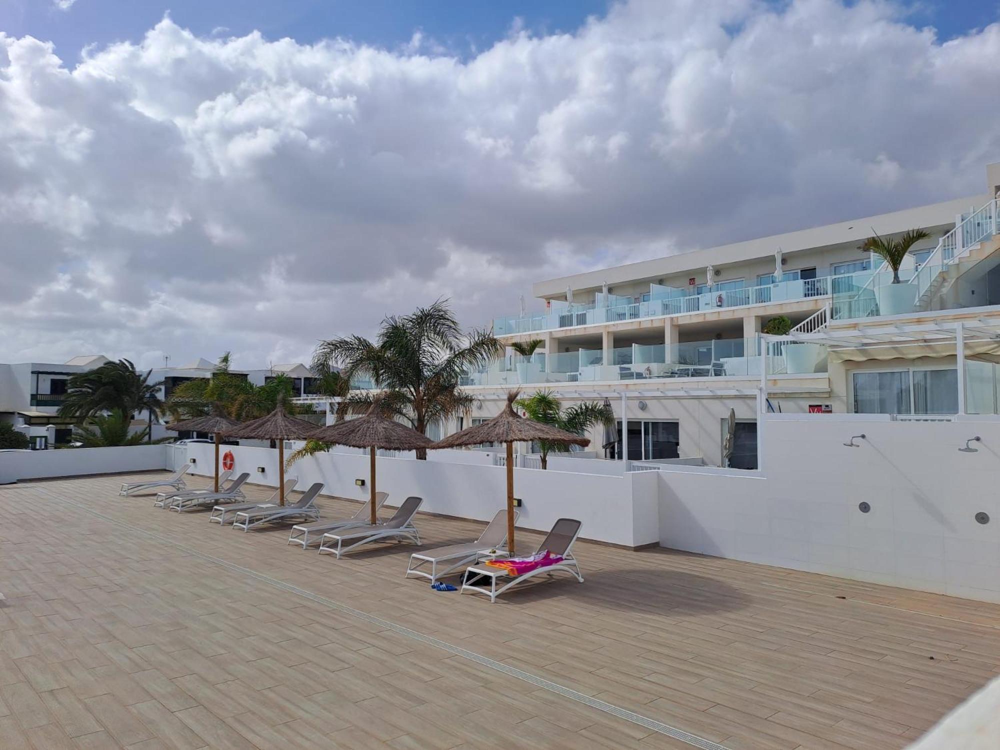 Luxury Sea View Senator Lanzarote Apartment Costa Teguise Bagian luar foto